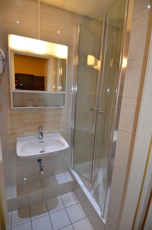 Beausite Hotel Crissier Phòng bức ảnh