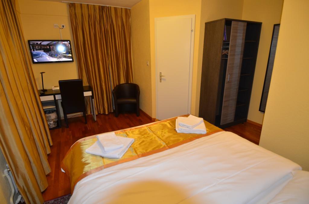 Beausite Hotel Crissier Phòng bức ảnh
