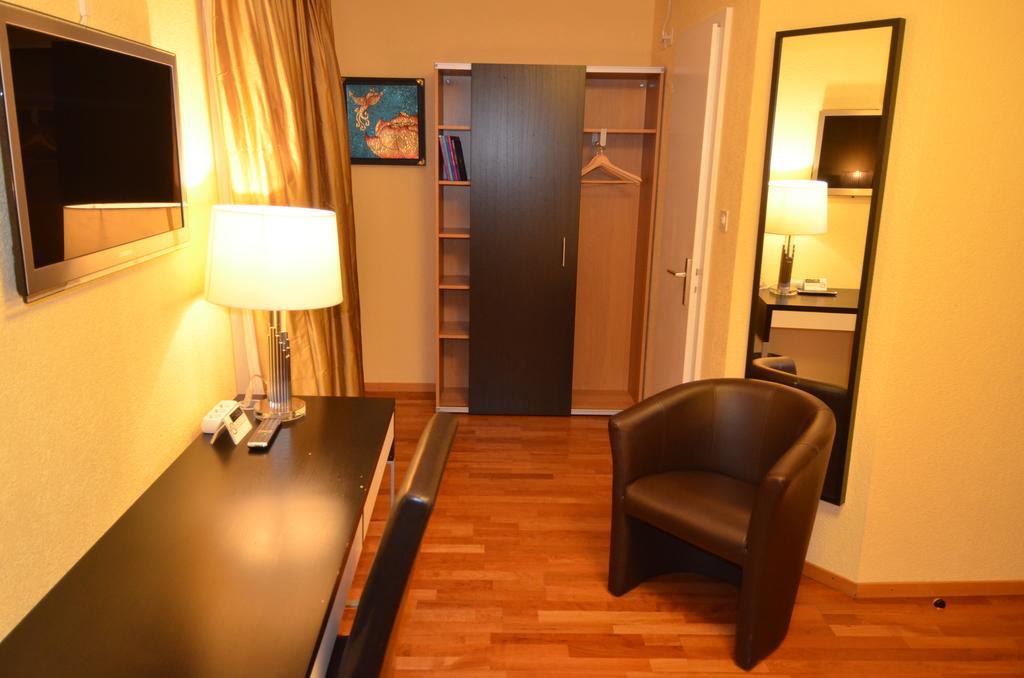 Beausite Hotel Crissier Phòng bức ảnh